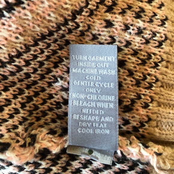 Charlotte Russe Sweater Coat - Picture 11 of 11